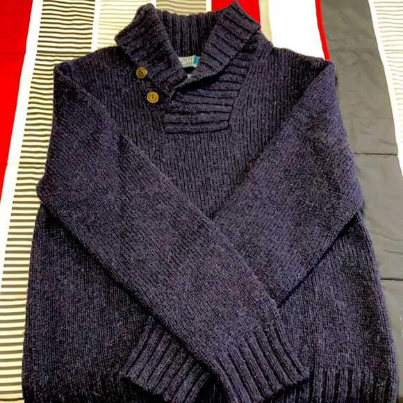 Shaw sweater - Picture 1 of 3